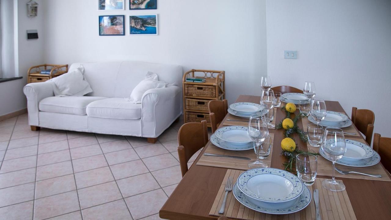 Welcomely - Oasi in centro - Cala Gonone Esterno foto